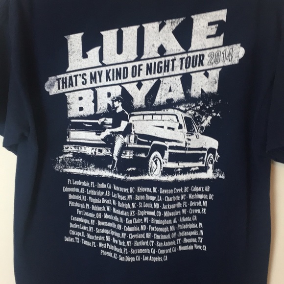 👗5/$25👗Luke Bryan Tour 2014 Tshirt Sz L - Picture 1 of 7